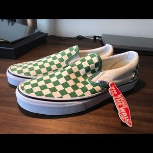 NEW green checker vans slip ons men’s 9’s